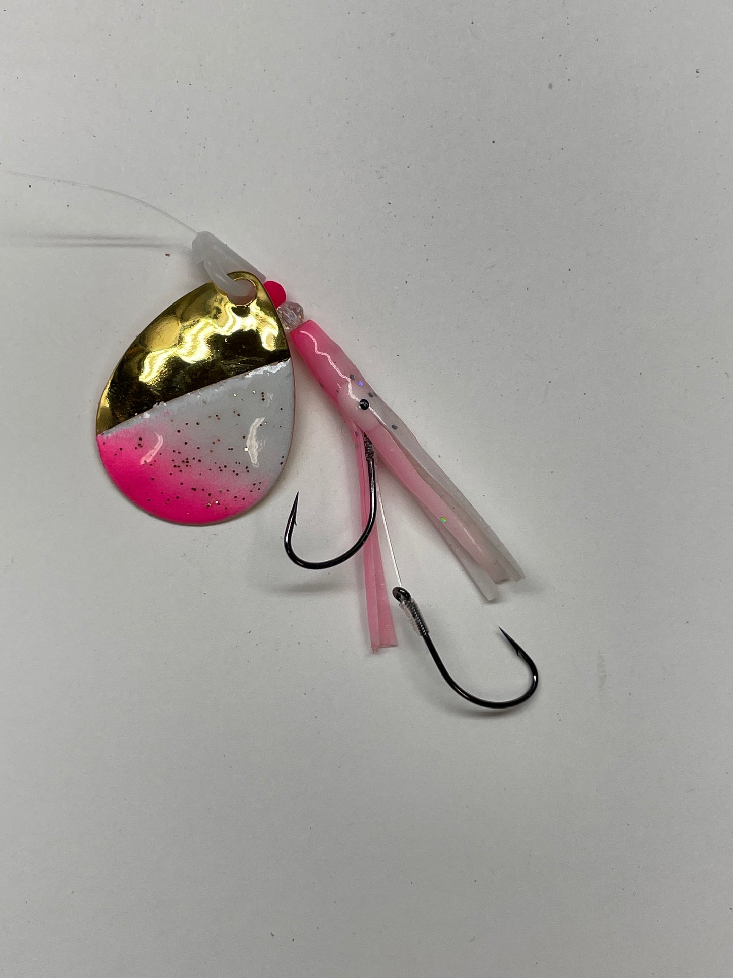 DinoMite 3.5c Hoochie Spinner White Pink Fade 24k Gold